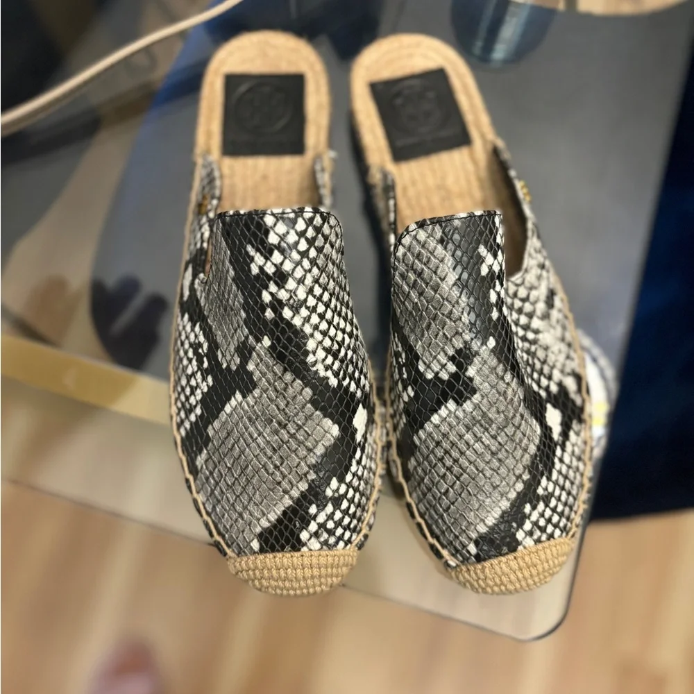 Tory Burch Max Snake-Print Espadrille Mule Size 6
